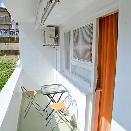 דירה City Galleria With Balcony & Parking